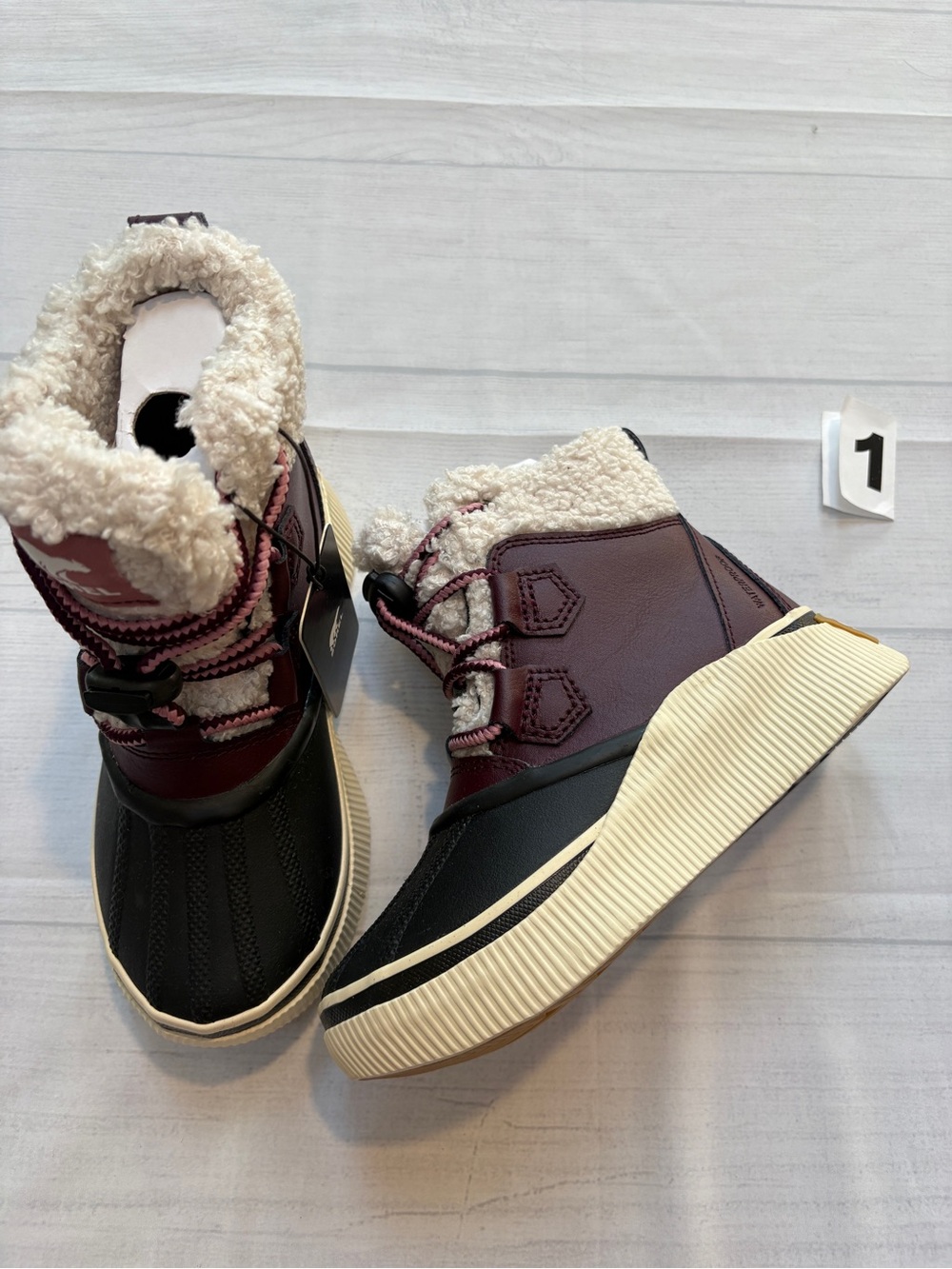 Sorel Kids Burgundy and Black Sherpa-Lined Winter Boots